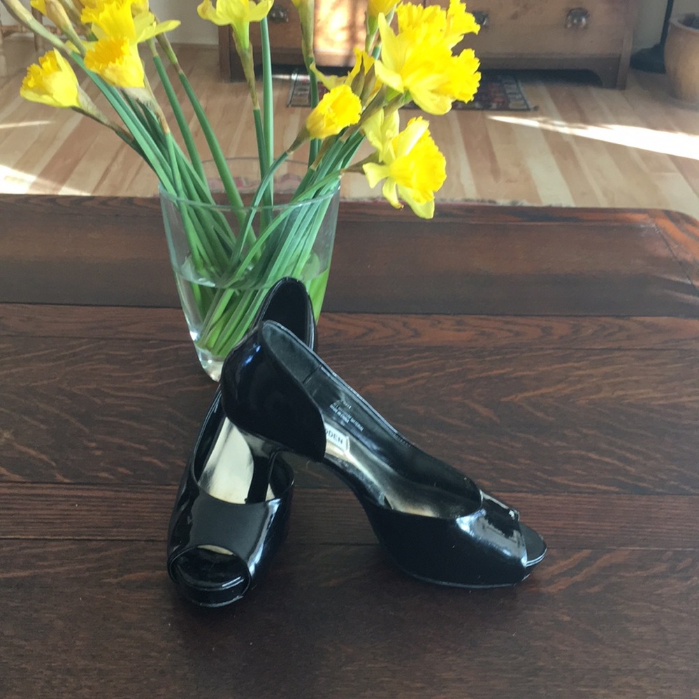 Black patent heels